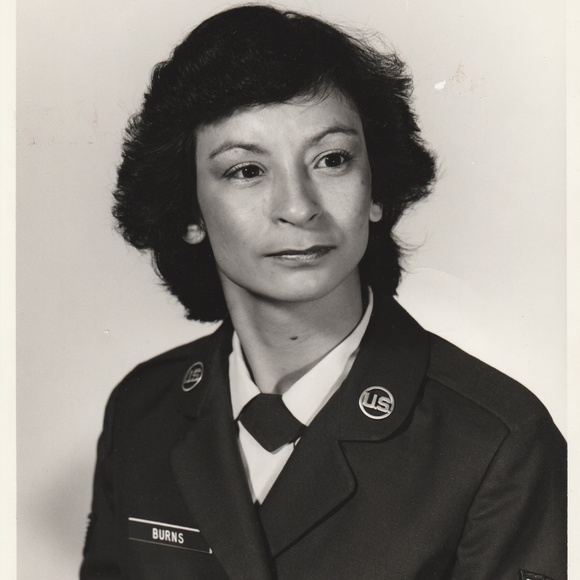 Meet your Posher-Rosa - Picture 3 of 16